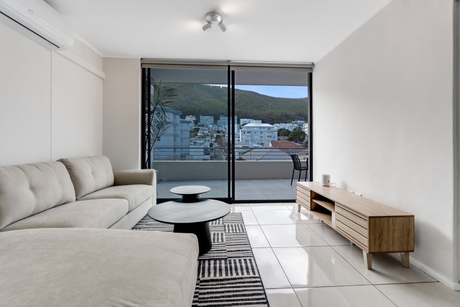 2 Bedroom Property for Sale in Sea Point Western Cape